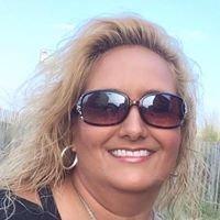 Photo of Dana N.