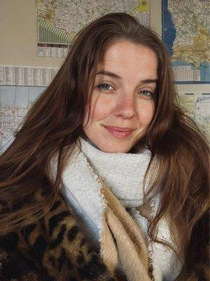 Photo of Hannah E.