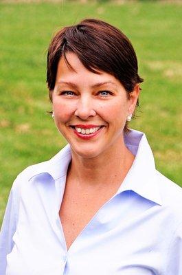 Photo of Diane L.