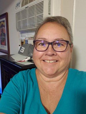 Photo of Linda D.