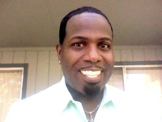 Photo of Antonio E.