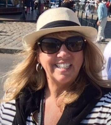 Photo of Lisa L.