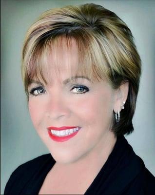 photo of Julie S.