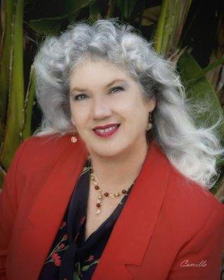 Photo of Linda C.