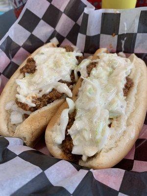 Chili slaw dogs