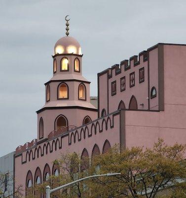 Almadinah School Queens Camps