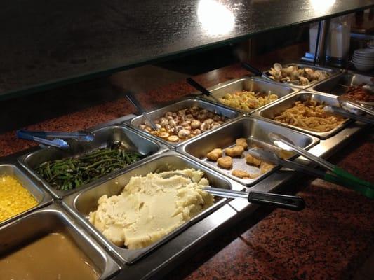 A little something for picky eaters plus clams, button mushrooms, pot stickers...