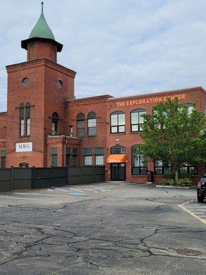 Exploration School Program
