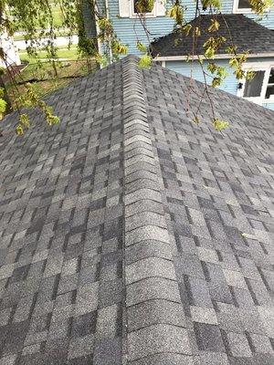 Los Primos Roofing