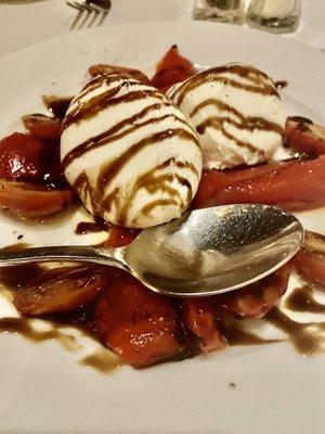 Burrata with tomato & peppers