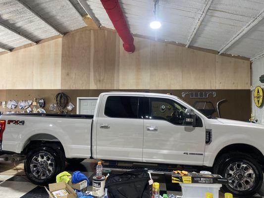 Lofton’s detailing and power washing