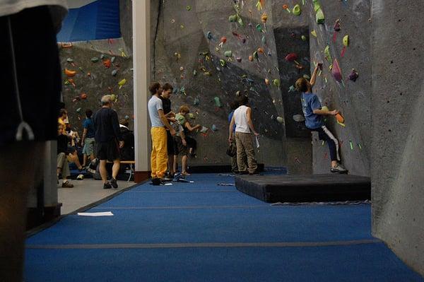 all photos from Mike M. 2008 bouldering comp