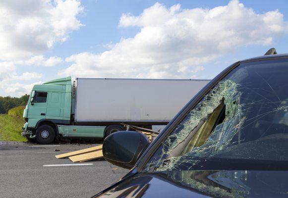 Contact A Truck Accident Lawyer Today!