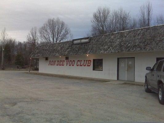 Ron Dee Voo Club