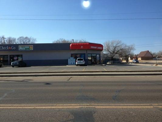 Starlight Liquor Store