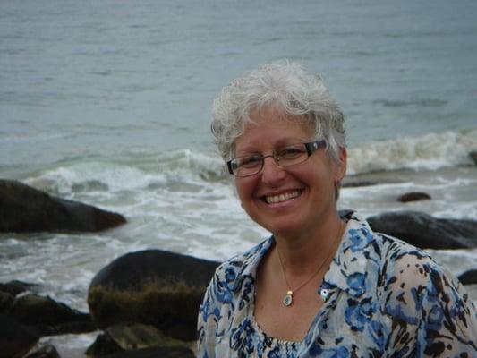 Kathryn Acciari-RE/MAX Professional Associates