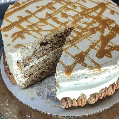 Apple pecan mousse cake...YUM!