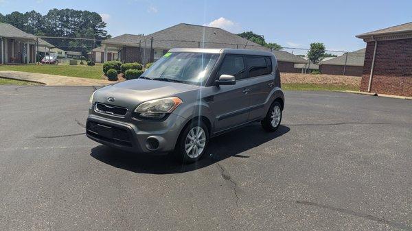 2012 Kia Soul Price: $5999