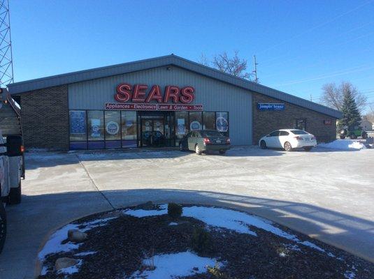 U-Haul Neighborhood Dealer