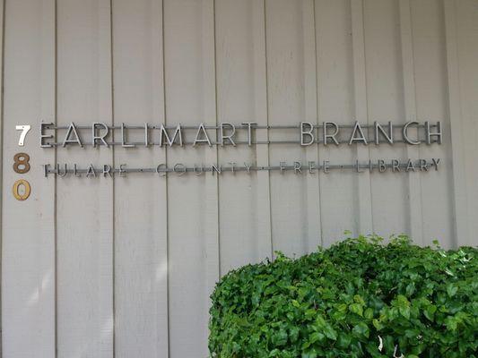 The Earlimart Library