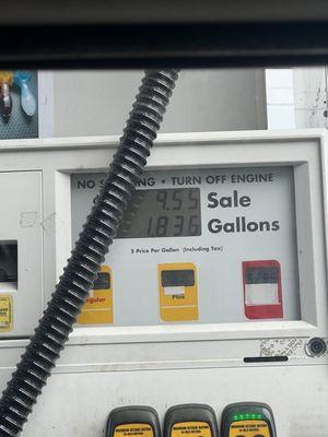 Gave the lady 25 and it only allowed us this much of gas but we didn't get our money back