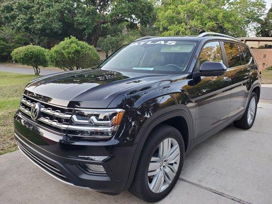 This is for our private car service, 2019 Volkswagen Atlas, 7 passenger SUV.