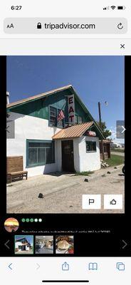 Outside view of Snooks