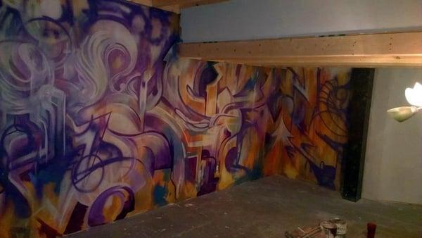 Amazing Mural by Dave at the Chicago Painting team. I gave him a few ideas about colors and he ran with it.