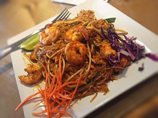 Shrimp pad-Thai