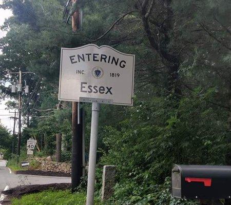 Entering Essex from Hamilton.