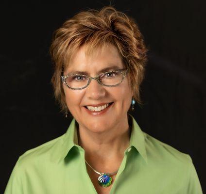 Meredith Ann Murray has 20+ years of experience in the real estate profession!