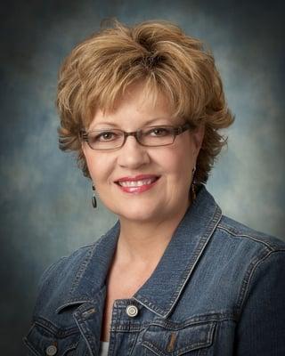 RE/MAX Agents sell more real estate! Contact me to find out why!