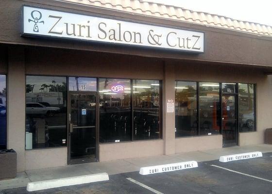 Zuri Salon & CutZ