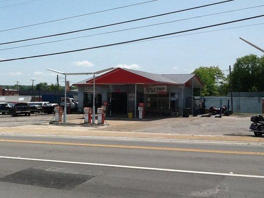 U-Haul Neighborhood Dealer