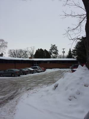 Back parking. Faster entry.