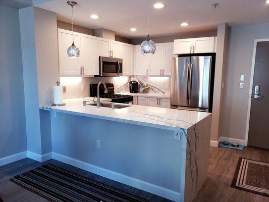 C F Builders & Deisgn