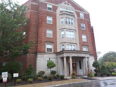 South Park Manor
