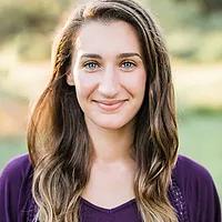 Samantha Takes A Photo