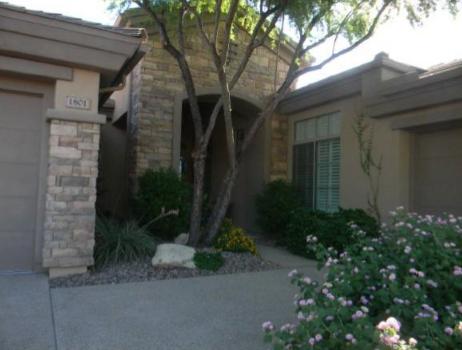 Juan Chaves - Marker Real Estate