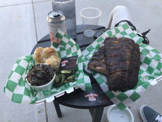 Great ribs! Just missing a sauce.