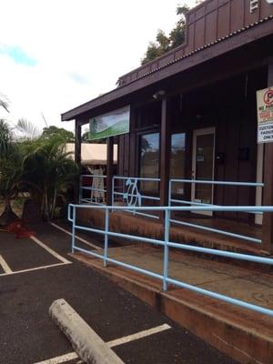 Front of building, also called Haleiwa Chiropractic Clinic