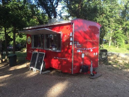 Tucked right of 290 is this amazing snowball stand!