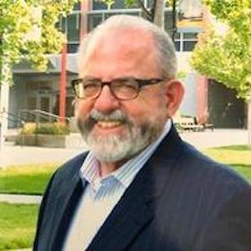 Living and enjoying Brentwood, CA. Specializing in VA lending.