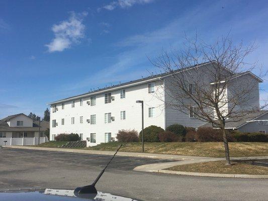 Silver Lake Apartments