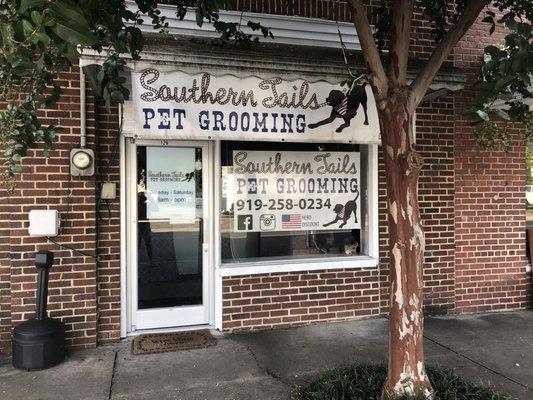 Southern Tails Pet Grooming