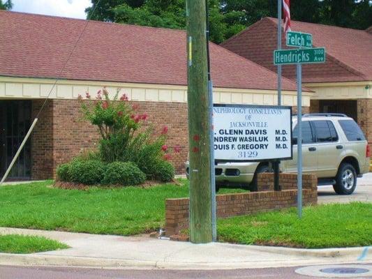 Louis F Gregory Jr MD