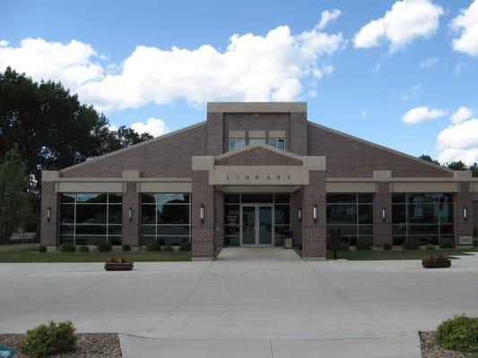 Oelwein Public Library