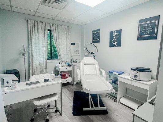 Freeze Botox & Beauty Bar