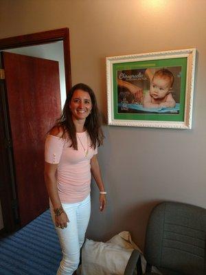 Dr. Leah getting ready to adjust.