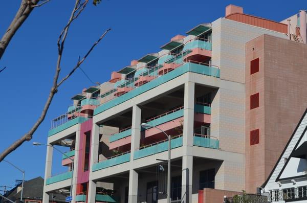 8981 Sunset Blvd. in WeHo.